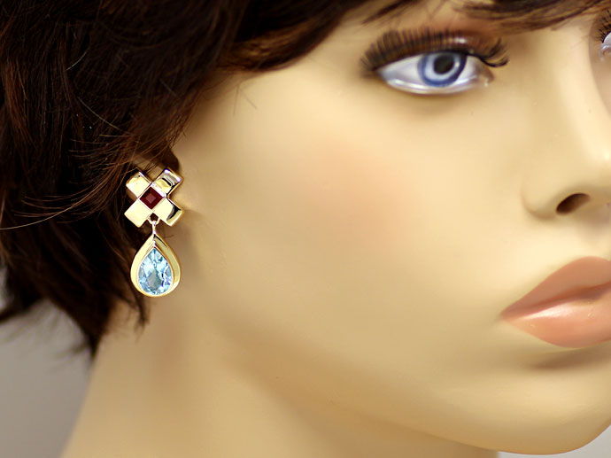 Foto 2 - Dekorative Ohrringe mit Blau Topas Tropfen und Granaten, S9639